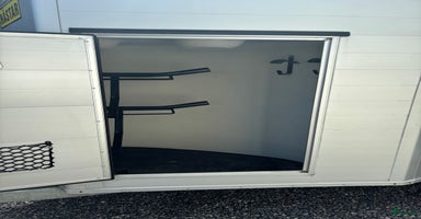 Hästtransporter  fordon & transport till salu i Gråbo - Annons 8