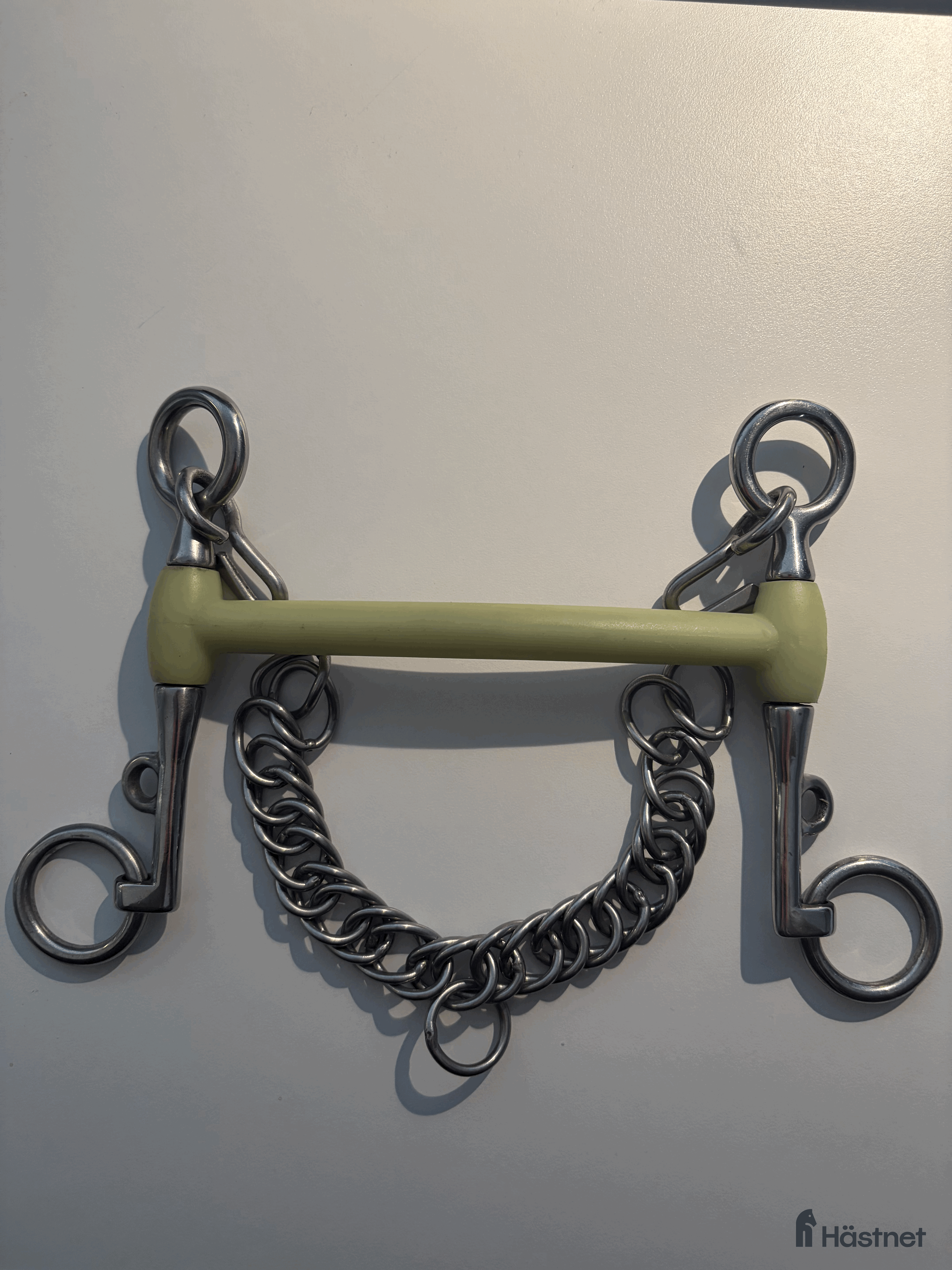 Bett hästutrustning Globus softbit kandarstång med äppelsmak - Annons 22