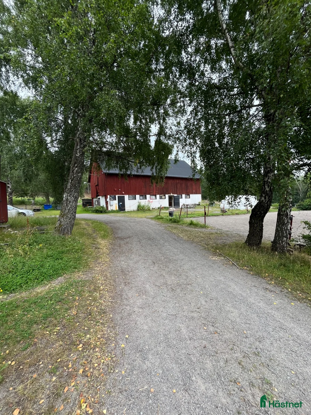  stallplats finnes: LEDIGA STALLPLATSER – LÖSDRIFT & BOX I JORDBRO i Jordbro - Annons 2
