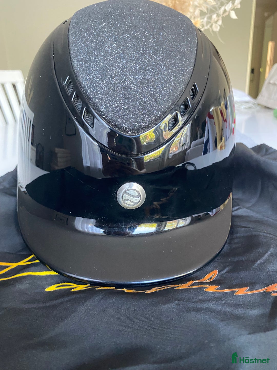 Hjälmar ryttarutrustning till salu: Pandrs hjälm i storlek 53-55 i Järna - Annons 5