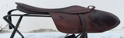 Sadlar hästutrustning till salu: Fin Butet hoppsadel i Runhällen - Annons 2