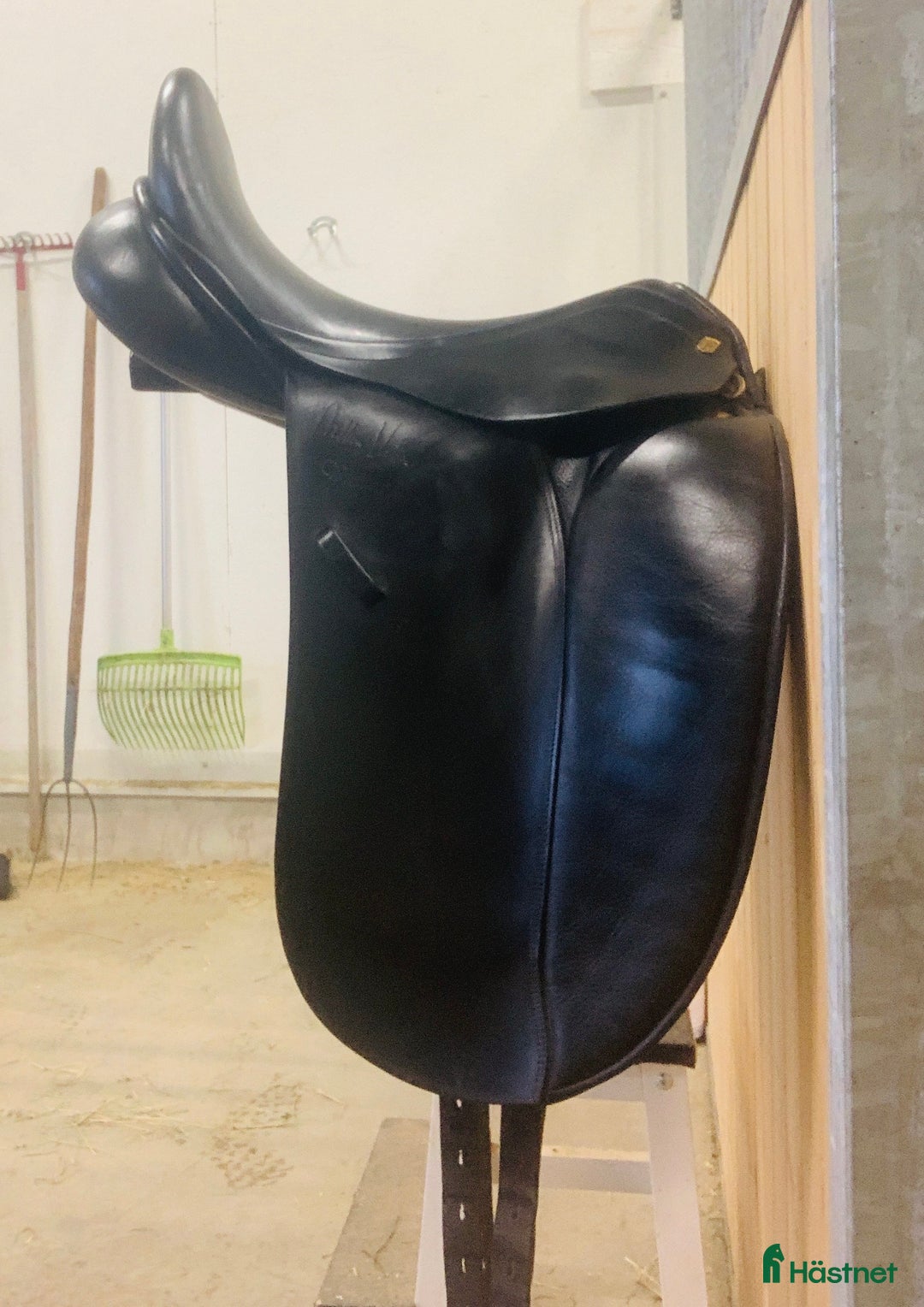 Sadlar hästutrustning till salu: Dressyrsadel Arthur Kottas “Vienna i Kilafors - Annons 8