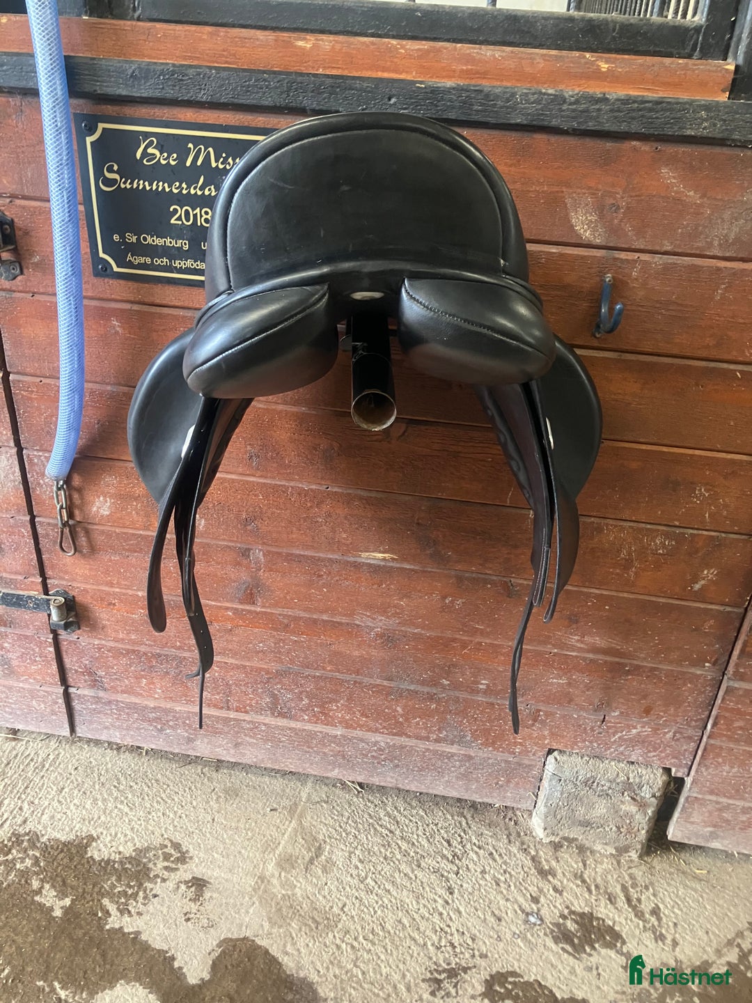 Sadlar hästutrustning till salu: Bates Inova Dressyr i Söderköping - Annons 2