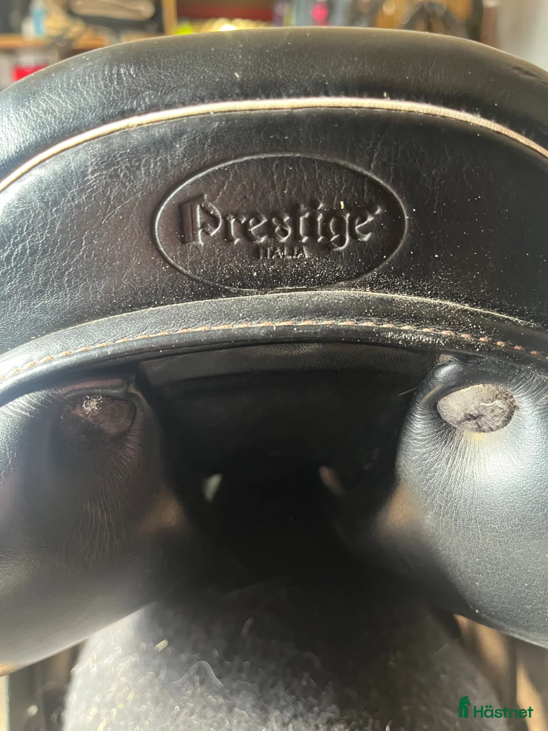 Sadlar hästutrustning till salu: Prestige golden star  - Annons 1