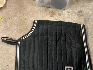 Täcken hästutrustning 2 superfina ländtäcken!! i Gävle - Annons 20