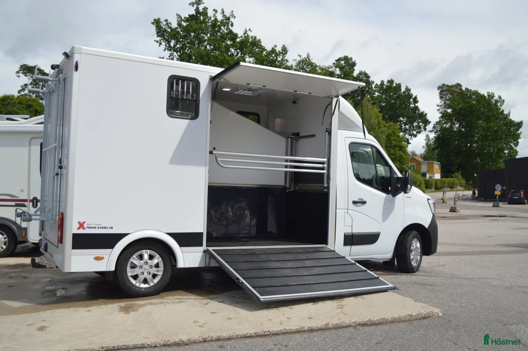 Hästlastbilar  fordon & transport till salu: Xtreme Cargo 3 sits Stuteri 2022 Lastvikt 1070kg i Kvicksund - Annons 8