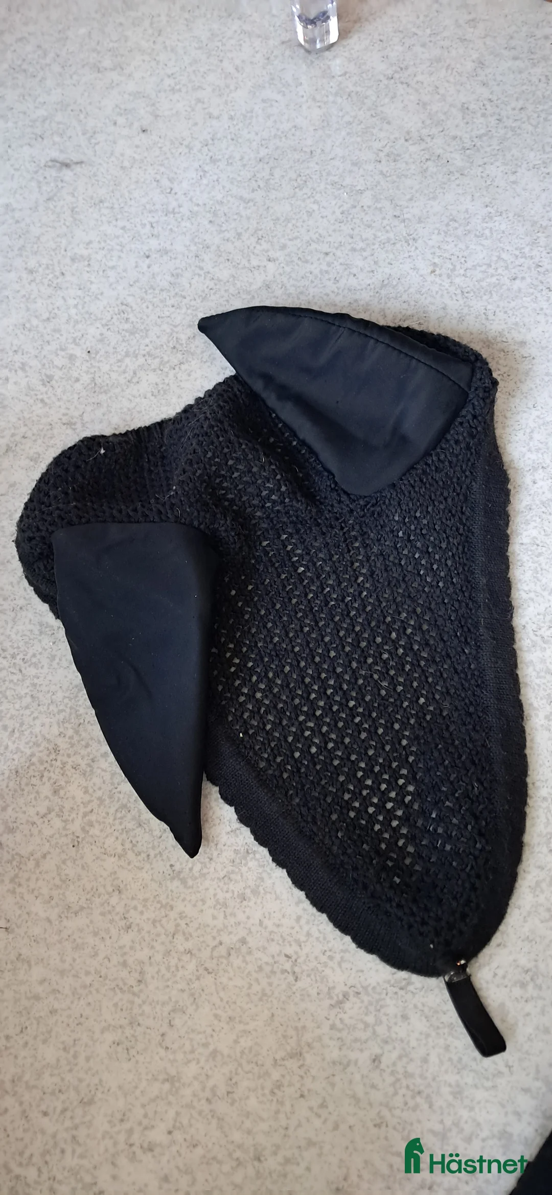 Schabrak & Vojlockar hästutrustning till salu: Schabrak, set, fleecetäcke mm i Piteå - Annons 4