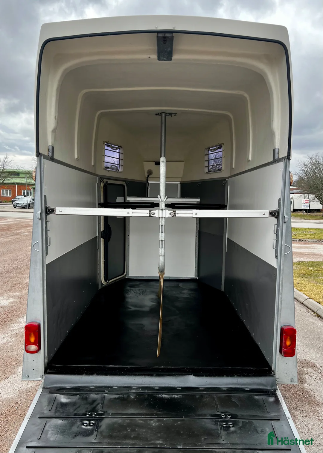 Hästtransporter  fordon & transport till salu: Thule Royal XT - Annons 9