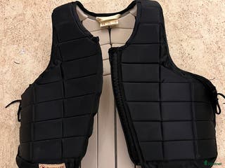 Säkerhetsvästar ryttarutrustning till salu: Racesafe väst i Surahammar - Annons 4