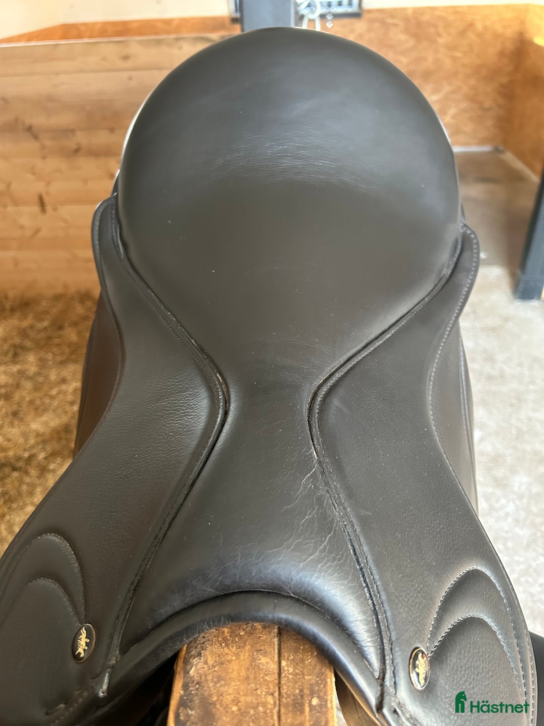 Sadlar hästutrustning till salu: Semibomlös sadel i Pålsboda - Annons 2