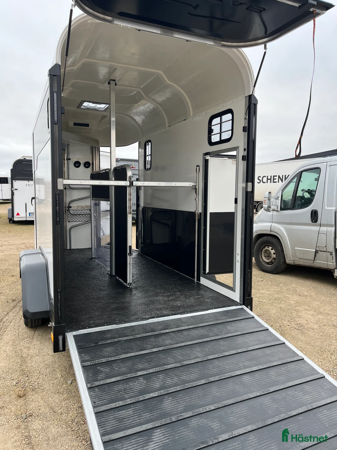 Hästtransporter  fordon & transport till salu: Forzab EQ3R Finns i lager! i Klippan - Annons 7