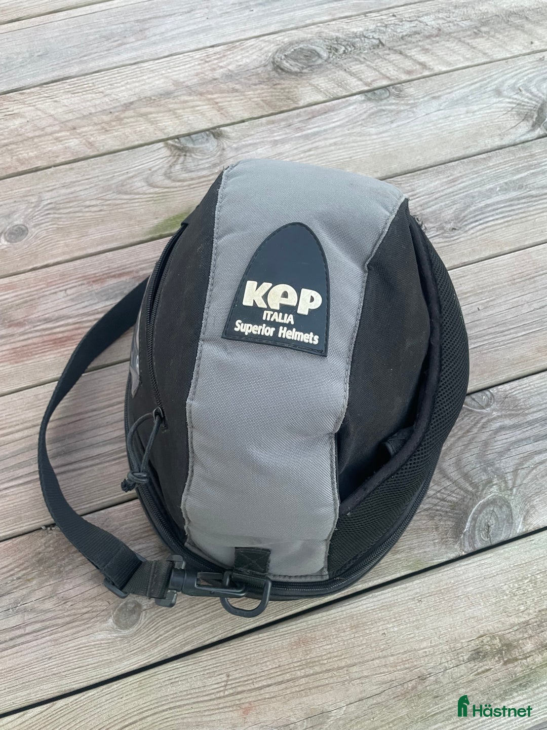 Hjälmar ryttarutrustning till salu: Fin Kep hjälm🌟 i Njurunda - Annons 2