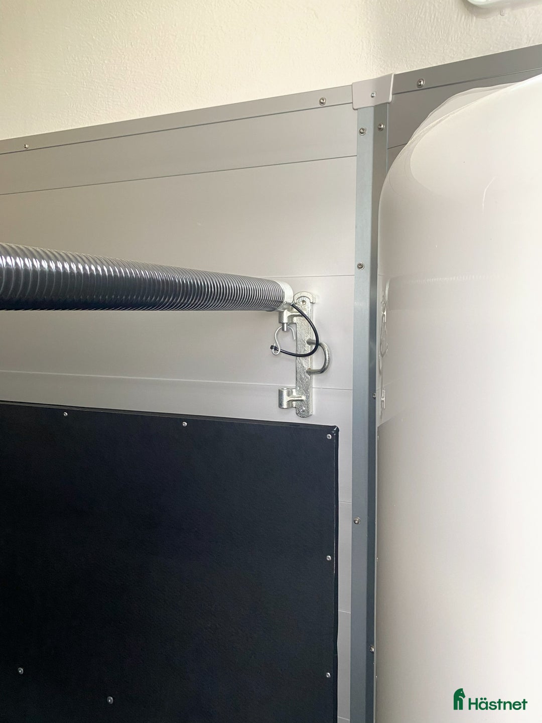 Hästtransporter  fordon & transport till salu: 1,5-hästars + sadelkammare -Kvalitet till bra pris i Kvicksund - Annons 12