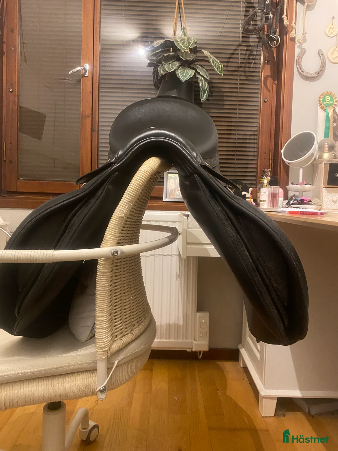 Sadlar hästutrustning till salu: LIPPO ALLROUND GP SADEL i Upplands Väsby - Annons 5