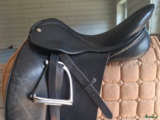 Sadlar hästutrustning till salu: Klimke Miller i Kallinge - Annons 2