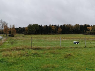 stallplats finnes: Stallplats i centrala Tungelsta i Tungelsta - Annons 1