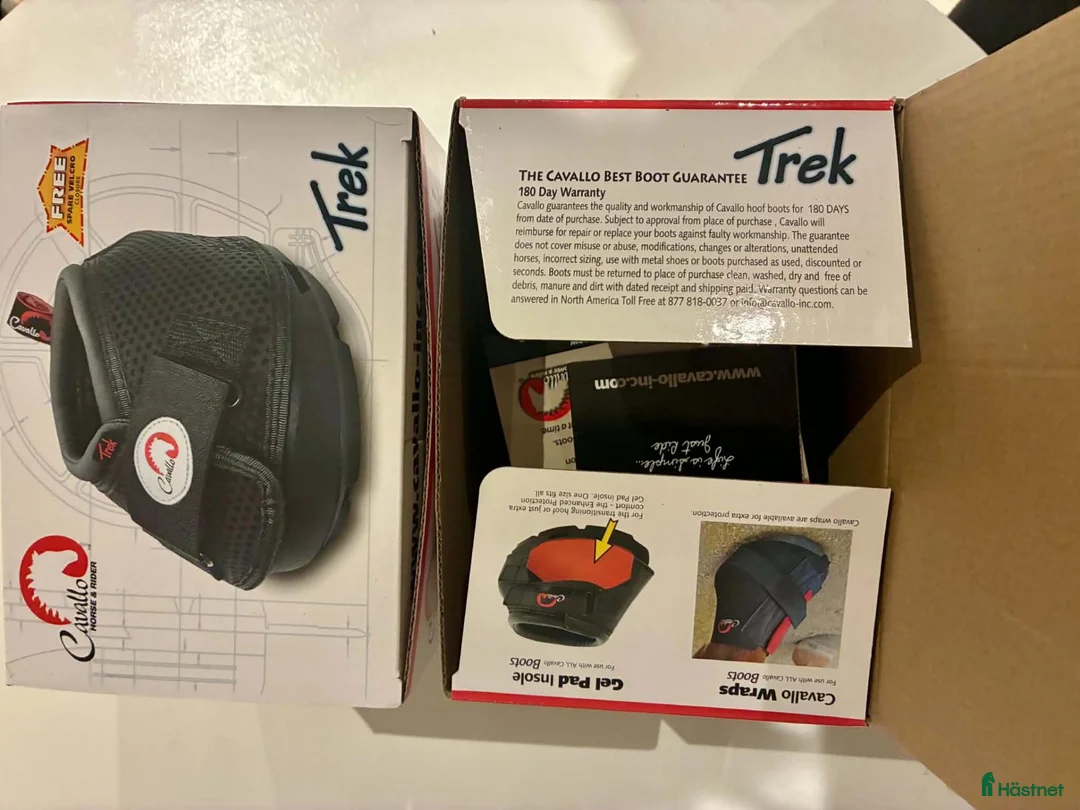 Övrig Hästutrustning hästutrustning till salu: 2 st Cavallo Trek slim hoof boots strl 1 svart - Annons 2