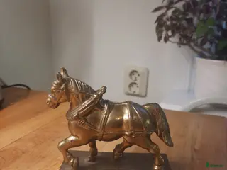 Övrig utrustning övrig utrustning till salu: Figurin Arbetshäst Bersbo 1998 i Tranås - Annons 16