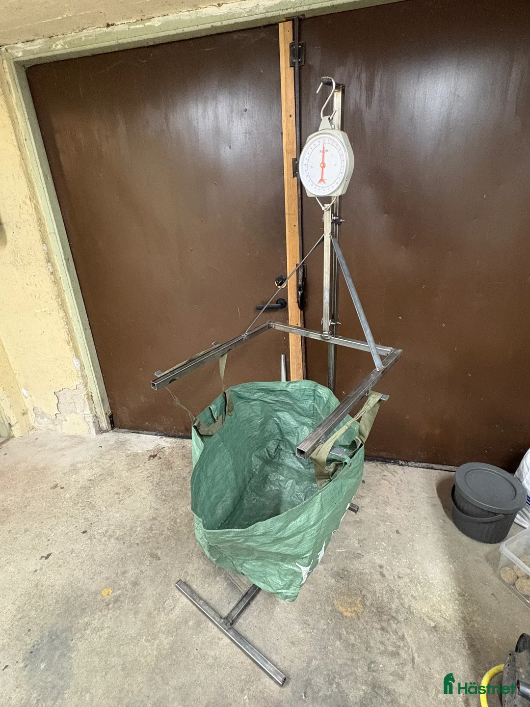 Stallinredning, stängsel & gård övrig utrustning till salu: Höbjörn/hövåg i Söderköping - Annons 1