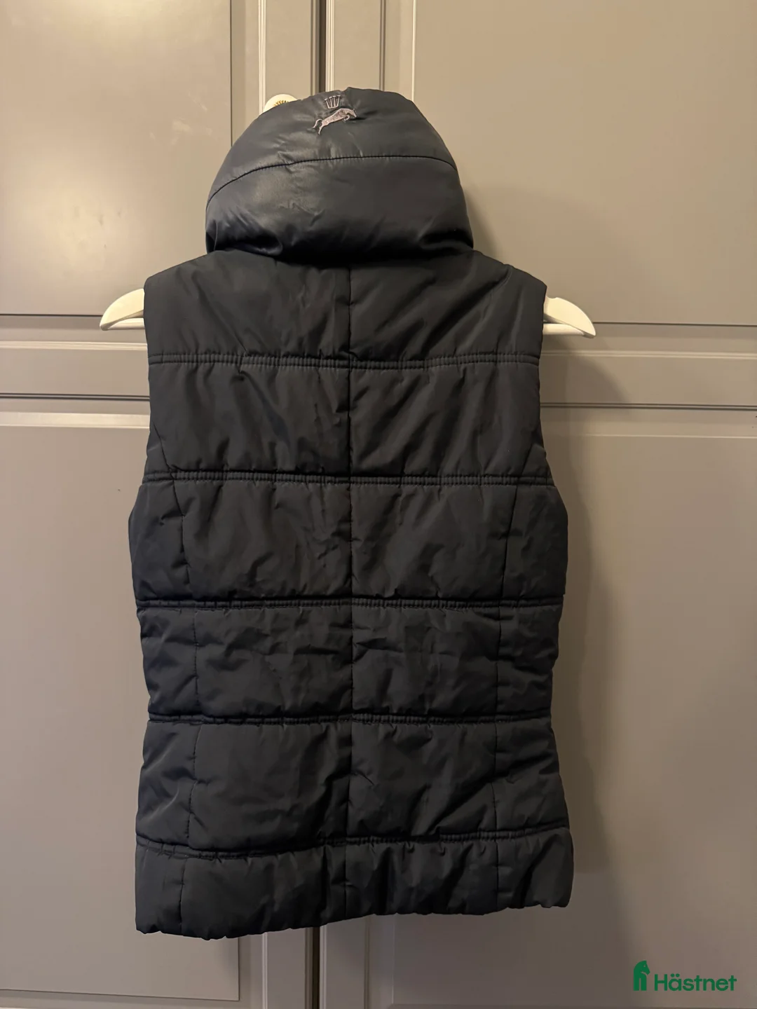 Övrigt Ridkläder ryttarutrustning till salu: Spooks väst marinblå i Emmaboda - Annons 2