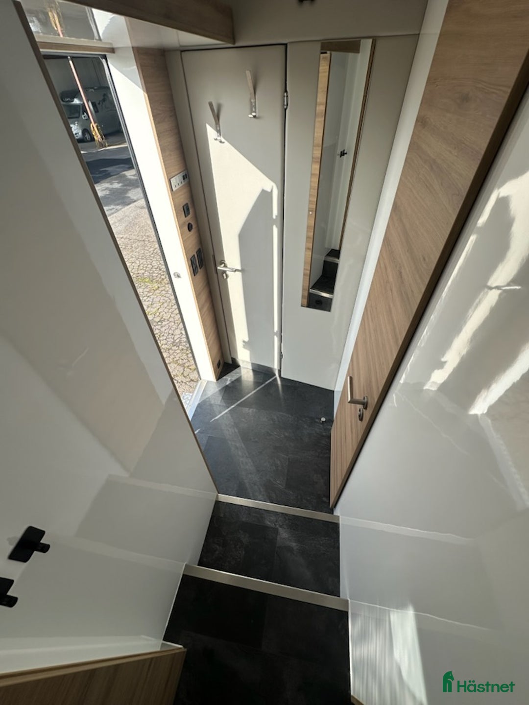 Hästlastbilar  fordon & transport till salu: RJH 5 hästar med pop-out - Bild 6