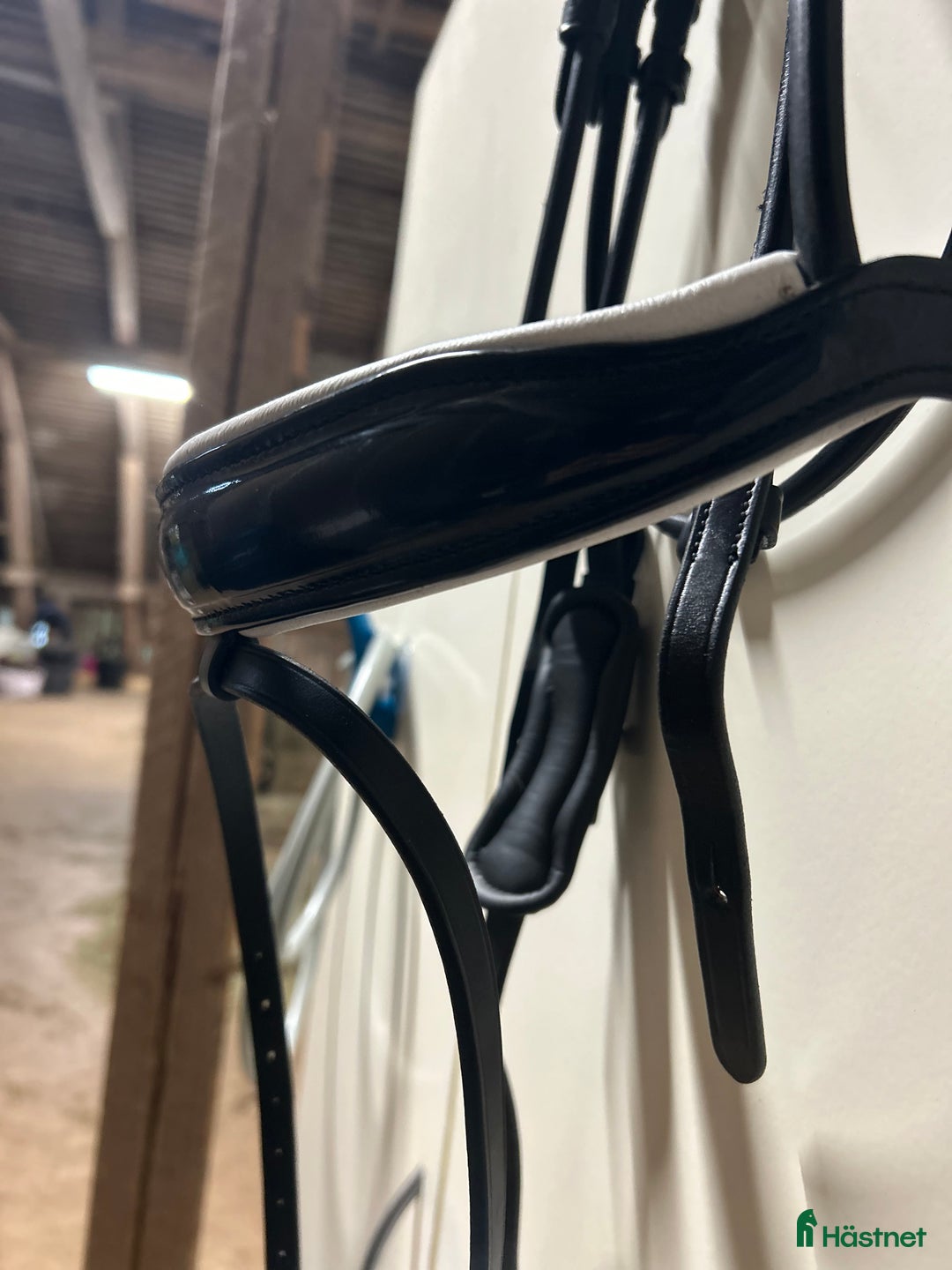 Träns hästutrustning till salu: tävlingsträns dressyr i Stockholm - Annons 5