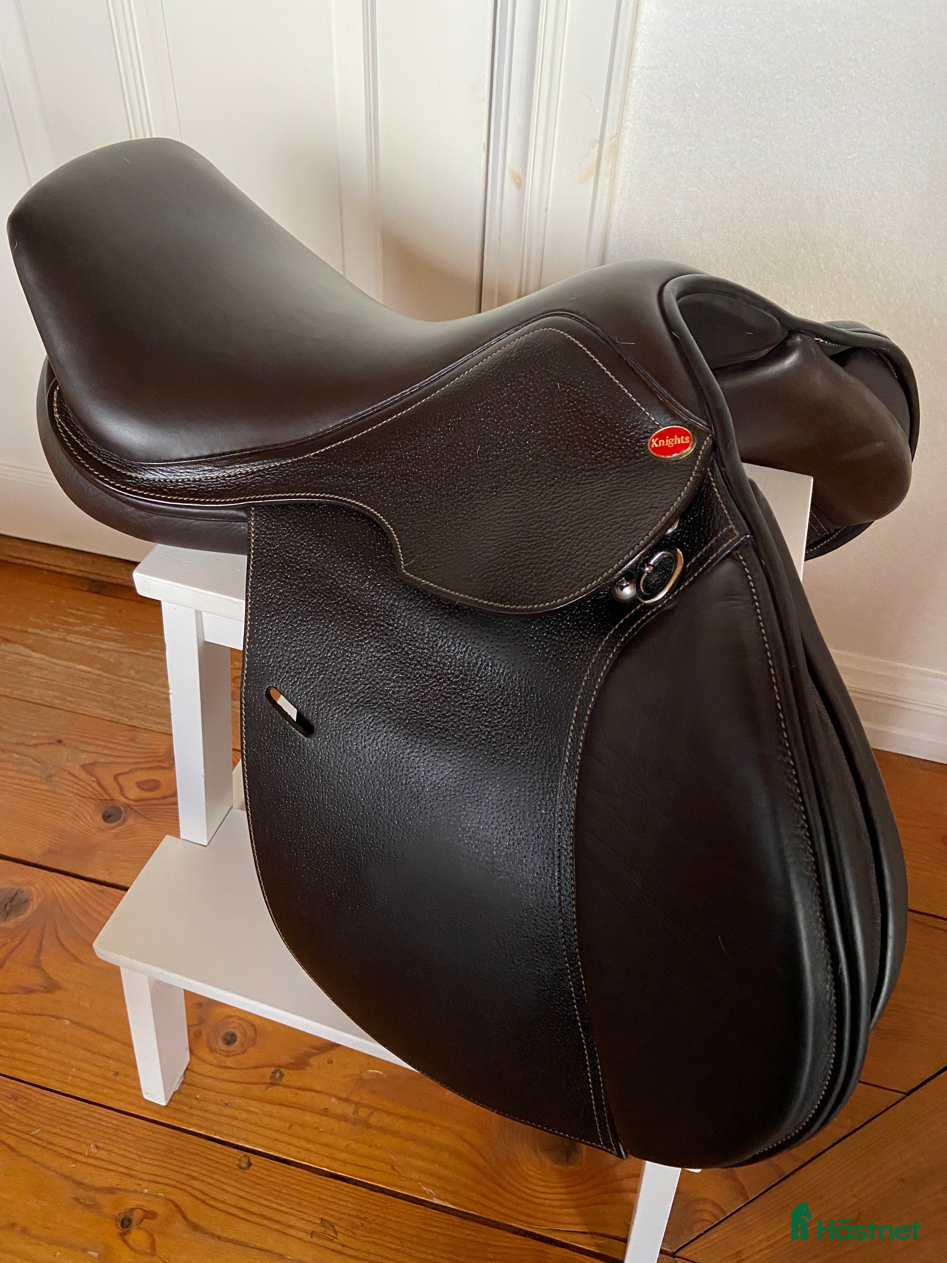 Sadlar hästutrustning Hoppsadel 15” Knights Robin Hood Elite - Annons 2