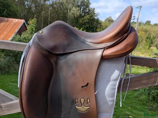 Sadlar hästutrustning till salu: Bruno delgrange dressyrsadel i Knäred - Annons 16