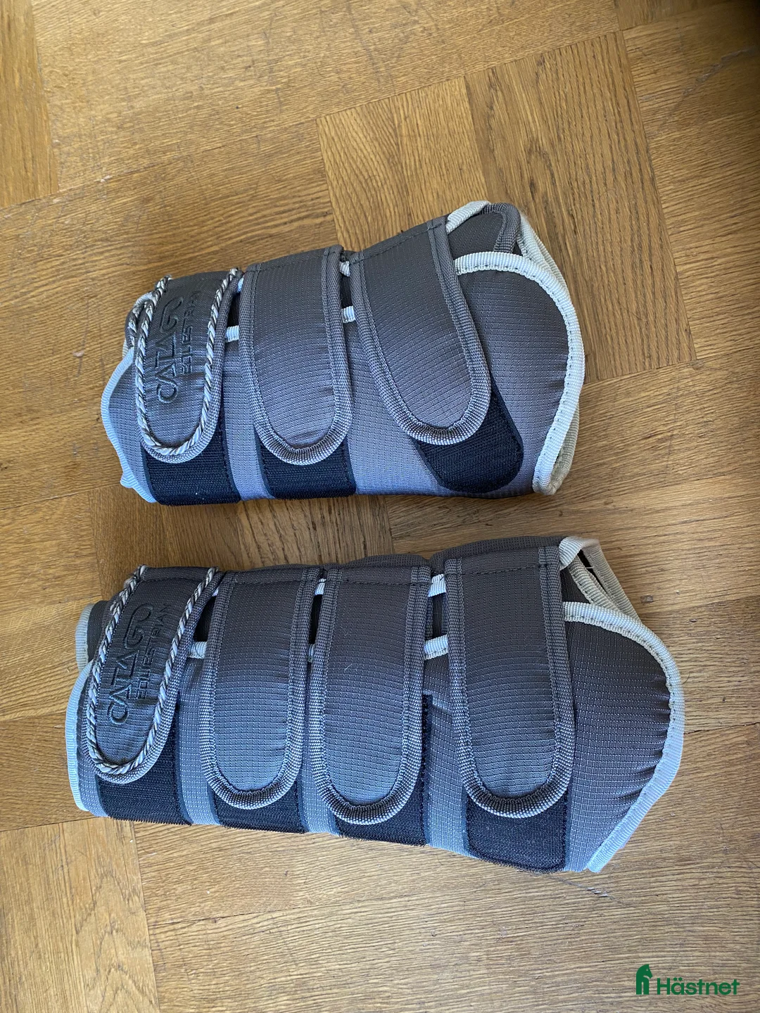 Benskydd hästutrustning till salu: Dressyrdamasker stl Full i Uppsala - Annons 10