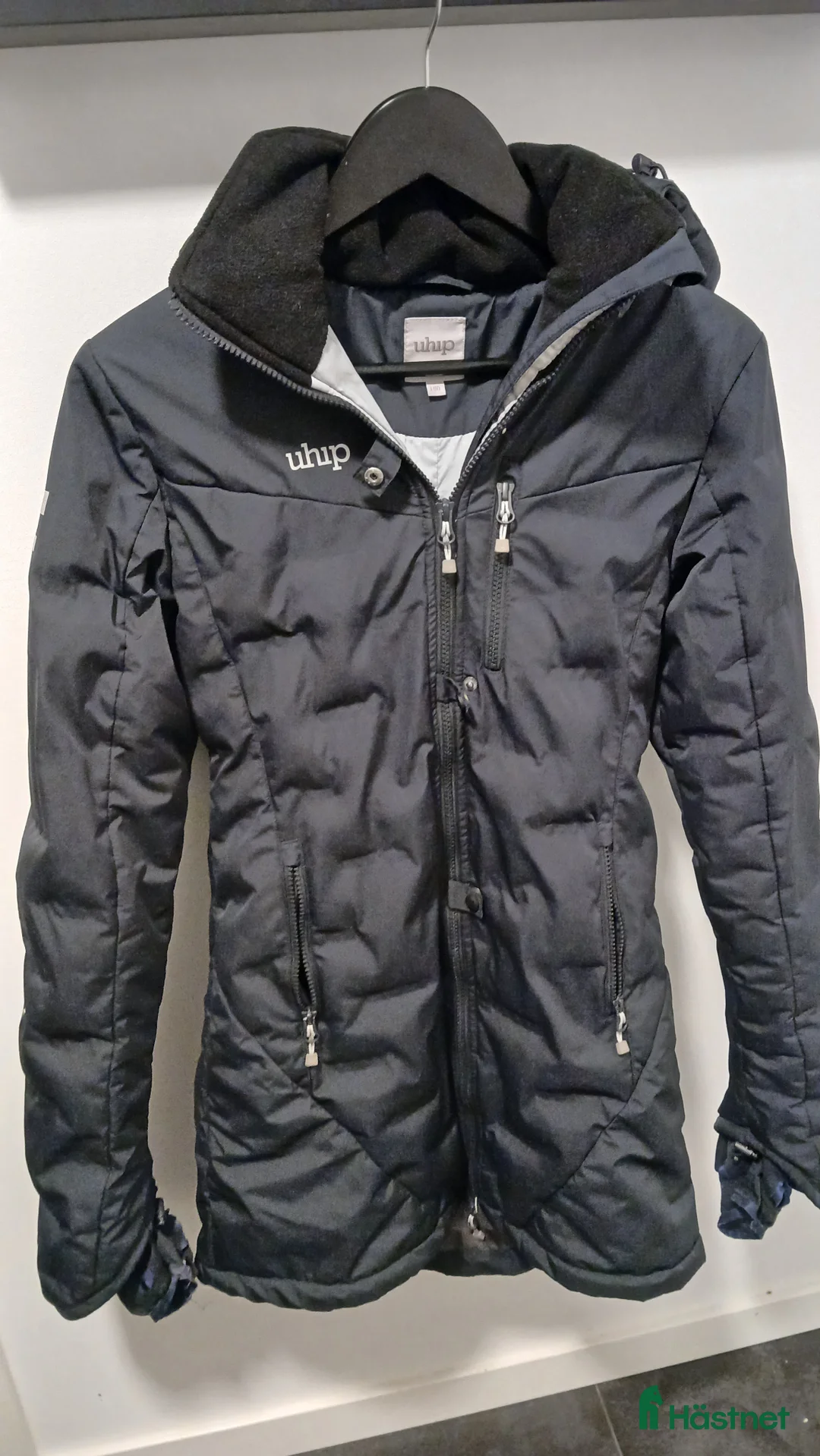 Jackor & Kavajer ryttarutrustning till salu: Vinterkappa Uhip i Linköping - Annons 2