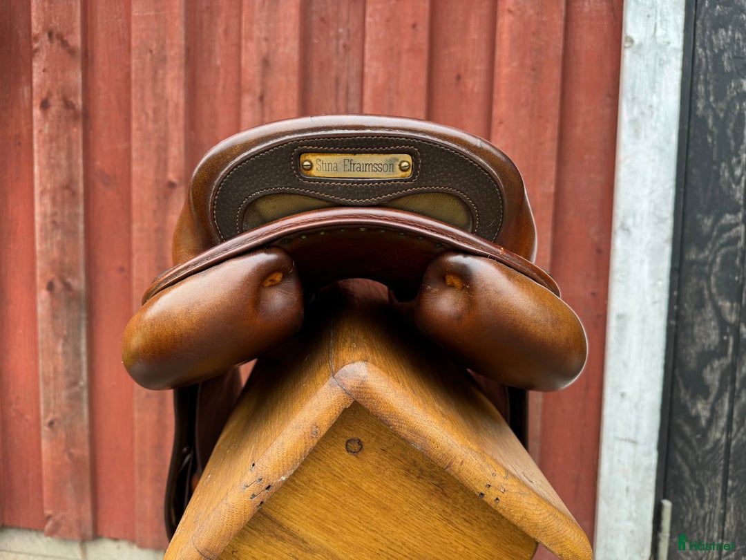 Sadlar hästutrustning till salu: Bruno Delgrange Partition i Sandhem - Annons 2