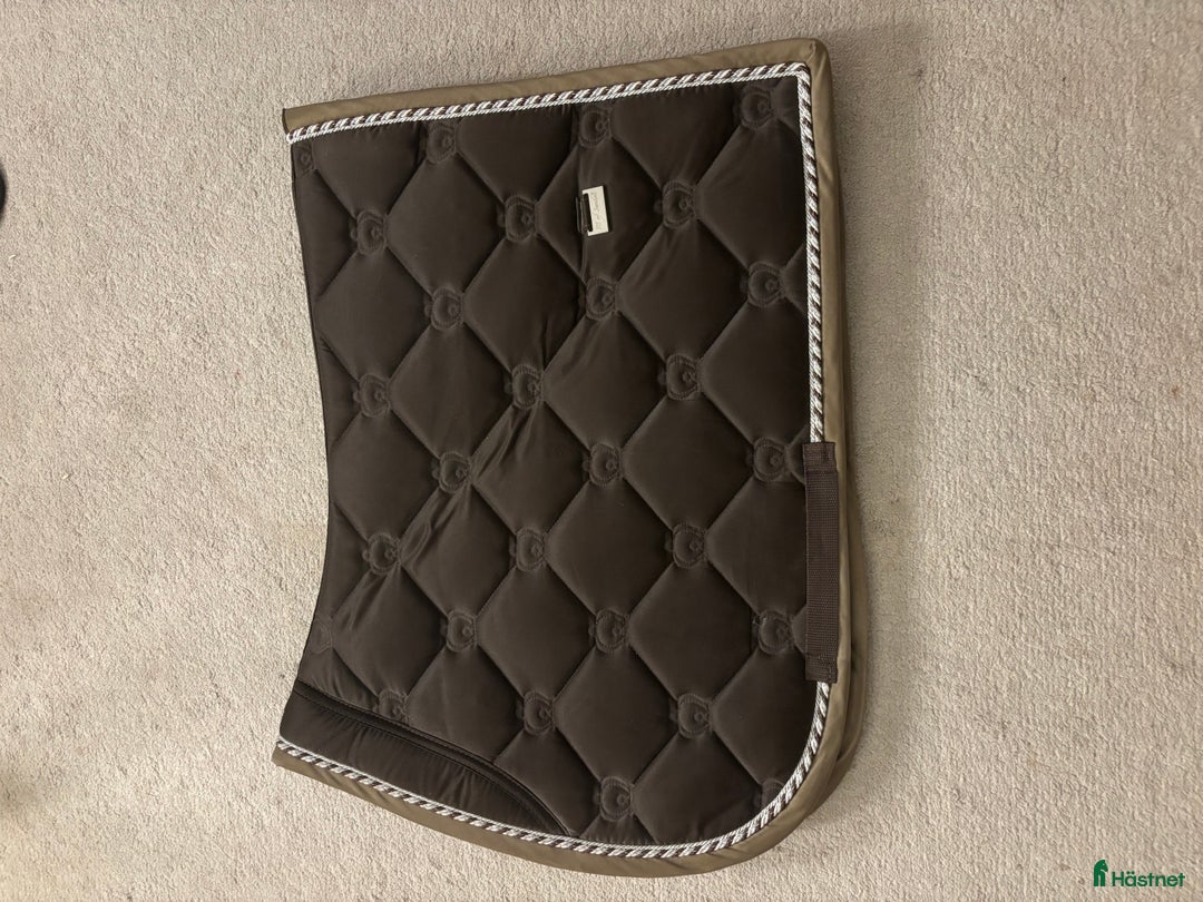 Schabrak & Vojlockar hästutrustning till salu: Ps of Sweden schabrak  i Vetlanda - Annons 1