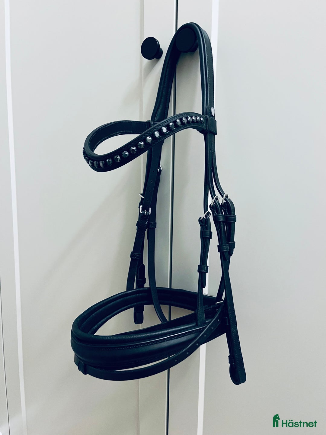 Träns hästutrustning till salu: Otto Schumacher dressyrträns i Stockholm - Annons 1