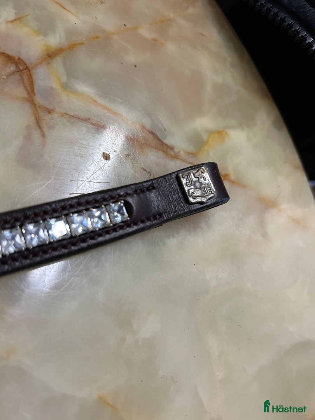 Övrig Hästutrustning hästutrustning till salu: Glitterpannband i Hällekis - Annons 2