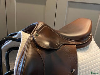 Sadlar hästutrustning till salu: Prestige Versailles 17/33 i Lidköping - Annons 7