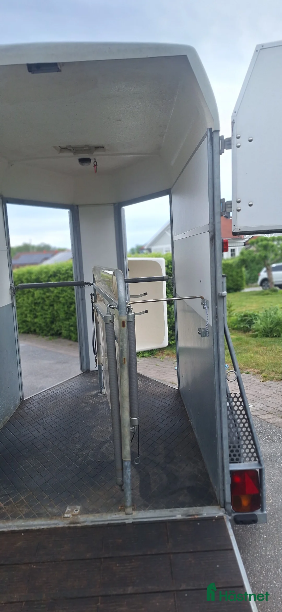 Hästtransporter  fordon & transport till salu: Fint Henra Cayenne i Ekerö - Annons 9