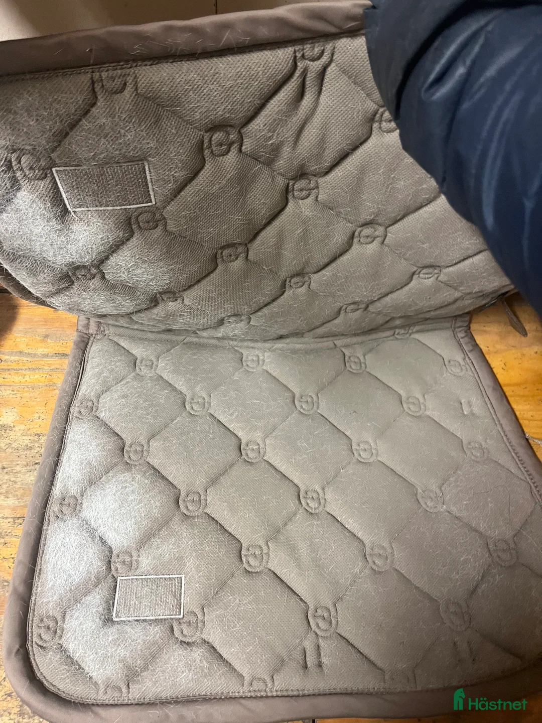 Schabrak & Vojlockar hästutrustning till salu: Es sett i Mölndal - Annons 2