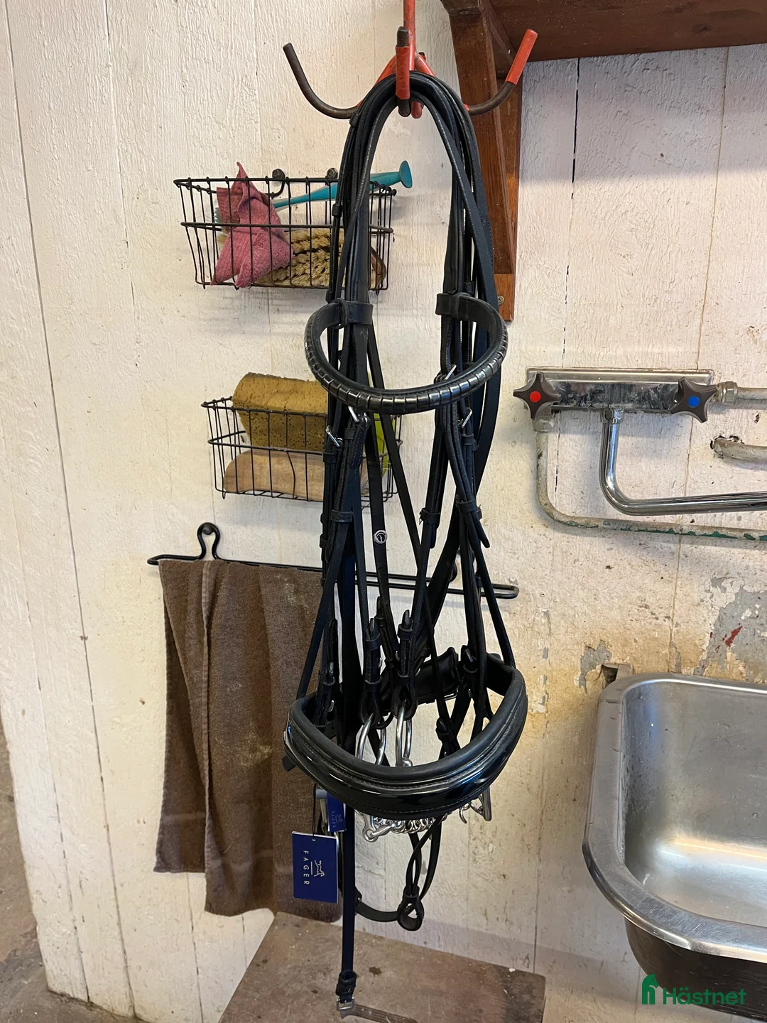 Träns hästutrustning till salu: Kandar i nyskick - Annons 1