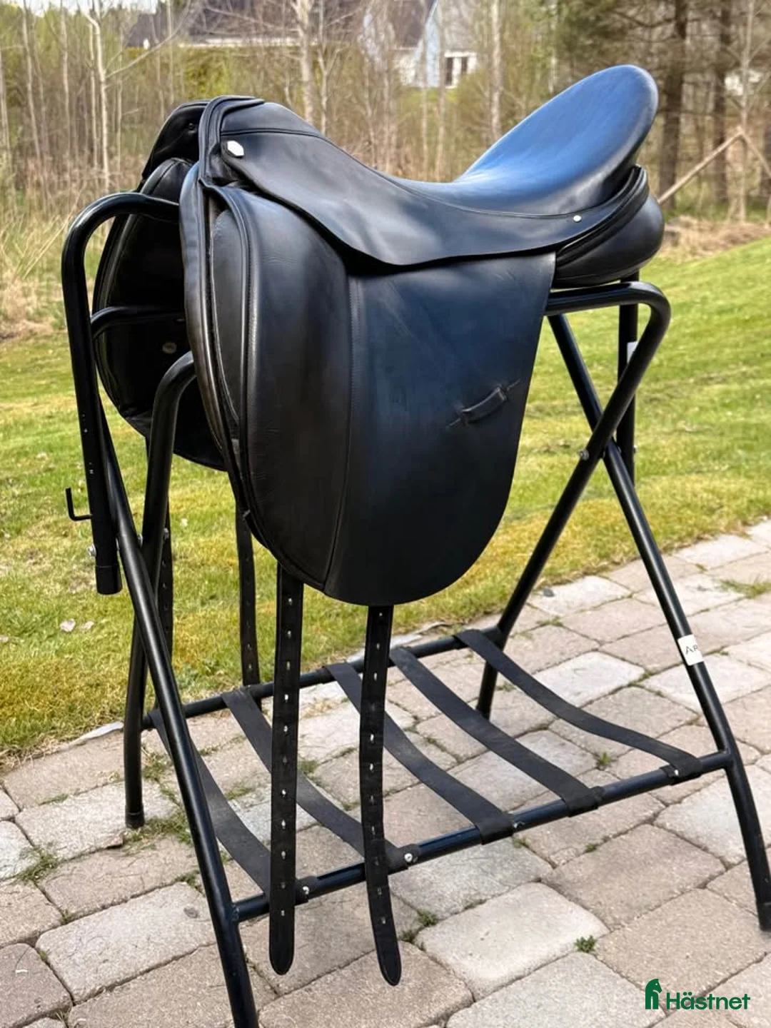 Sadlar hästutrustning till salu: Albion Platinum dressyr - Annons 1