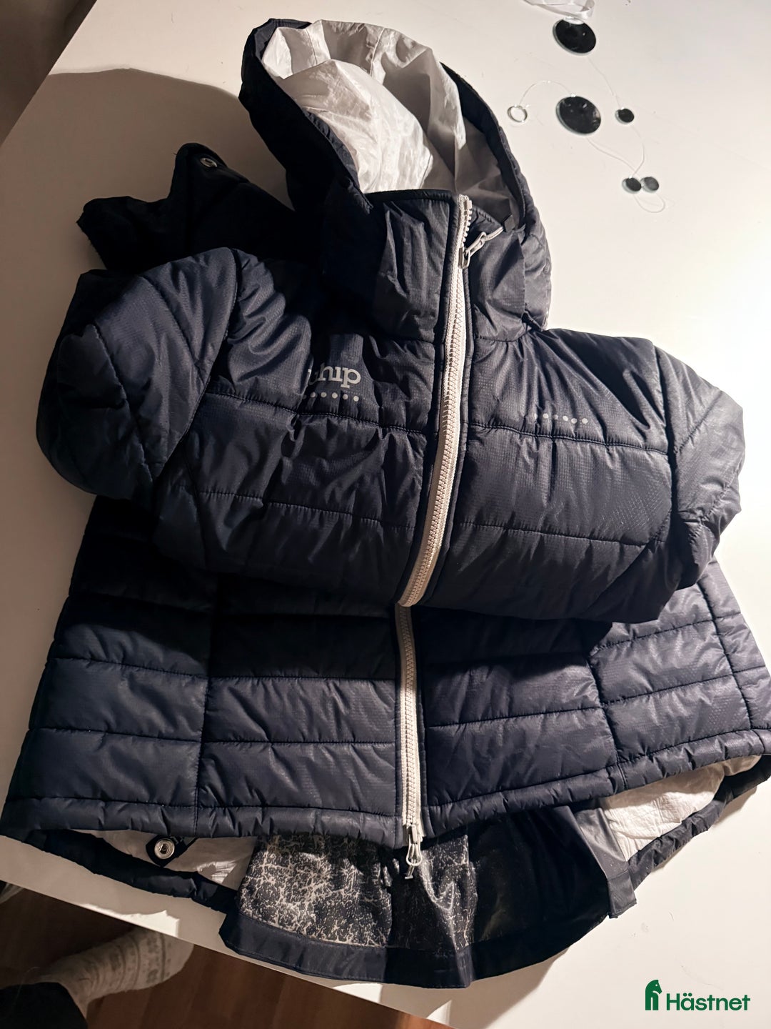 Jackor & Kavajer ryttarutrustning till salu: Uhip Ridkappa stl 140 i Linköping - Annons 3