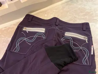 Ridbyxor ryttarutrustning till salu: RIDBYXOR MED BLING FRÅN ANIMO! i Stånga - Annons 3