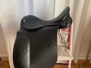 Sadlar hästutrustning Sadel av okänt märke - Annons 4