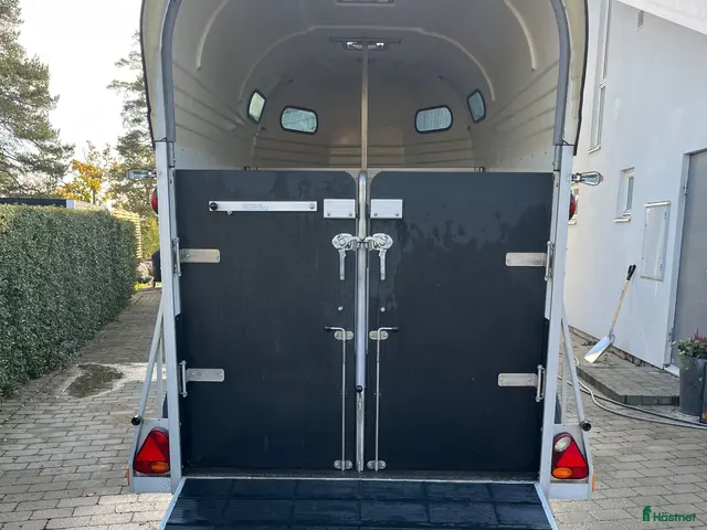 Hästtransporter fordon & transport till salu: Forzab Futuro SEH 20 - Annons 2
