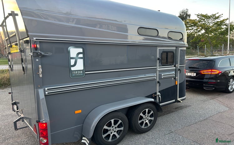 Hästtransporter  fordon & transport till salu i Teckomatorp - Annons 11