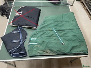 Täcken hästutrustning till salu: Diverse täcken i storlek 145 i Staffanstorp - Annons 4