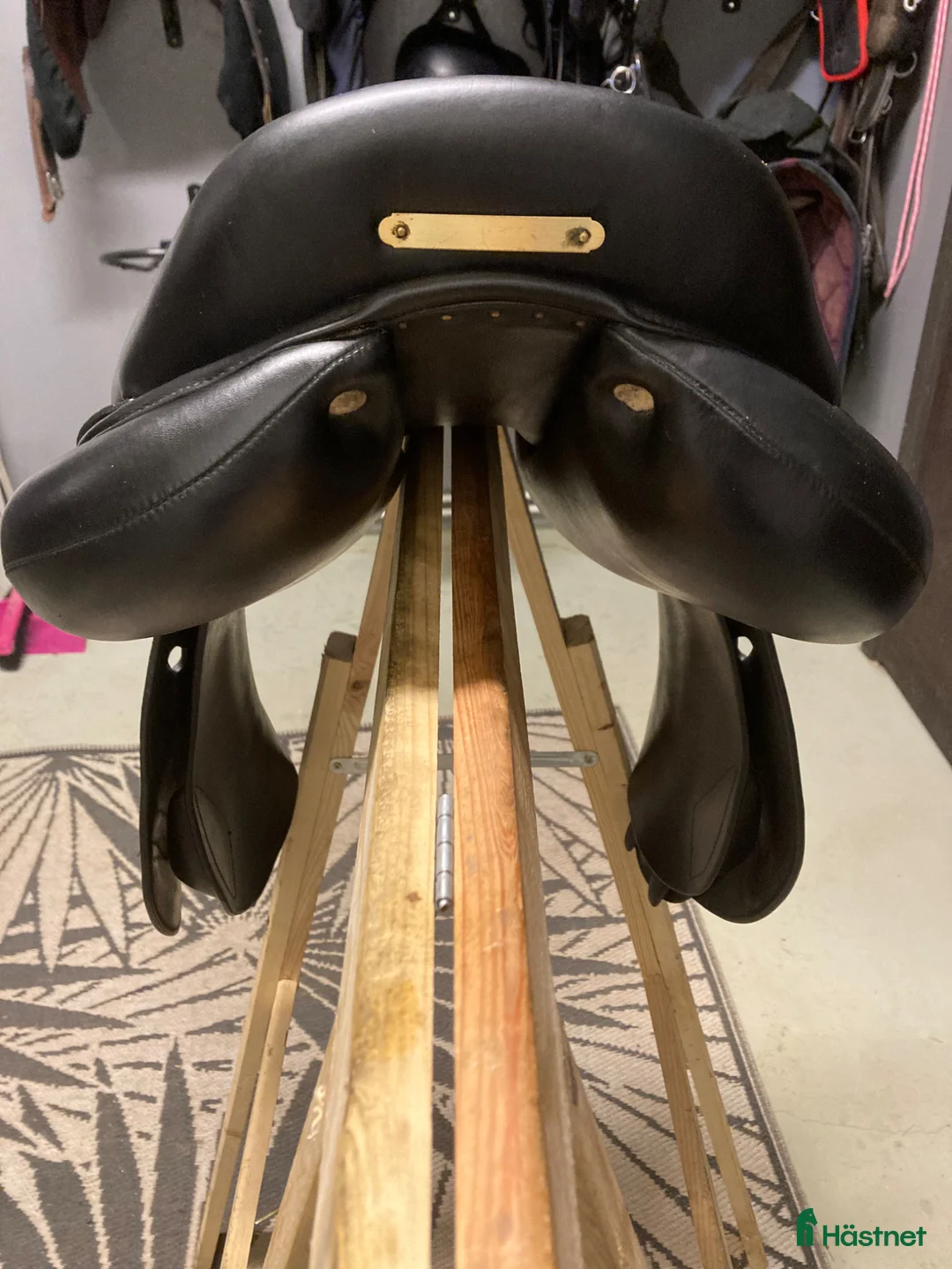 Sadlar hästutrustning till salu: Antares hoppsadel  - Annons 2