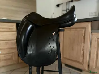 Sadlar hästutrustning EQUIPE OLYMPIA Dressyrsadel i Nybrostrand - Annons 23