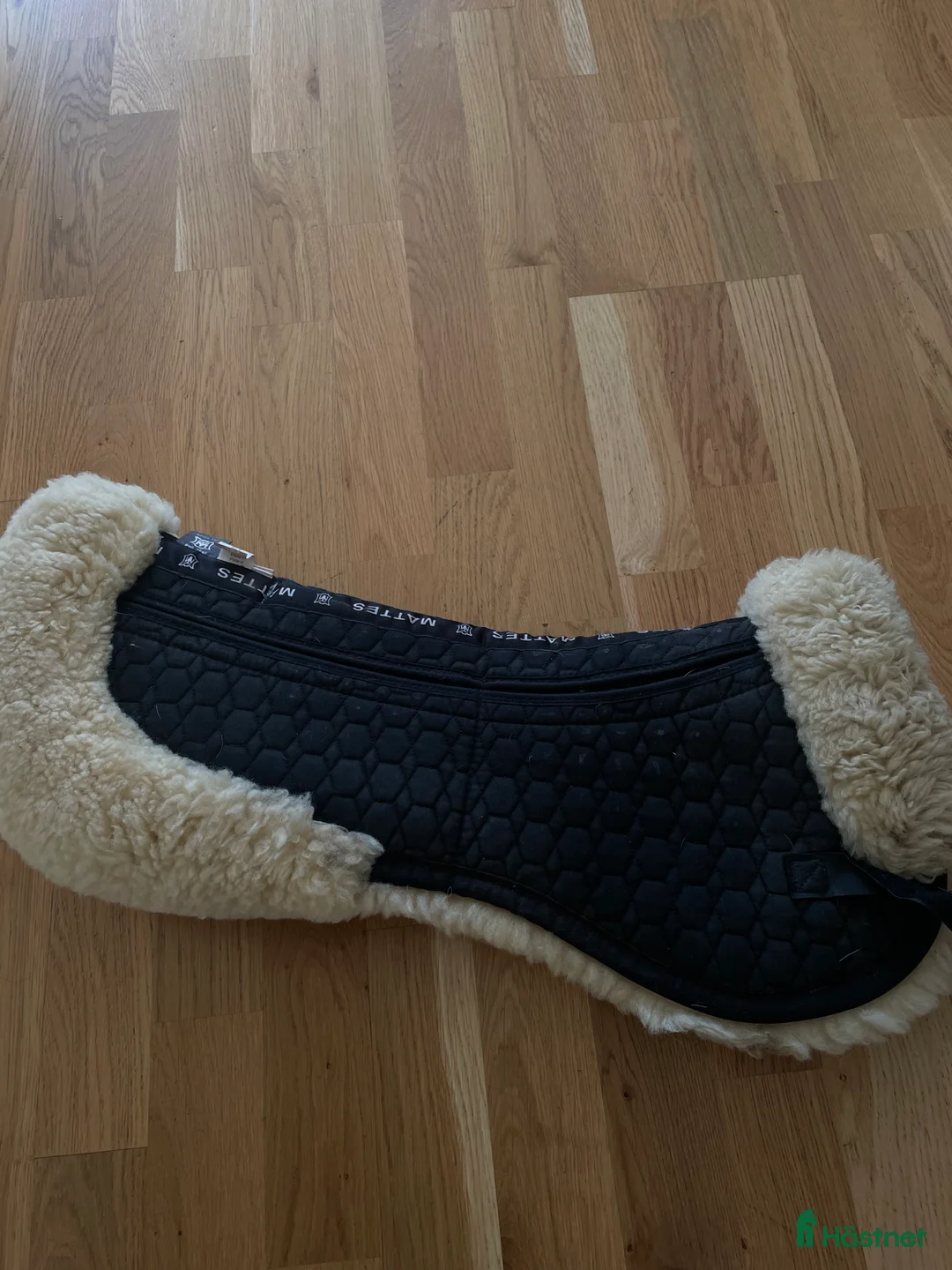 Schabrak & Vojlockar hästutrustning till salu: Mattes pad i Knivsta - Annons 2