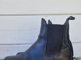 Ridstövlar ryttarutrustning till salu: Ridskor CRW Epson stl 32 i Segeltorp - Annons 10