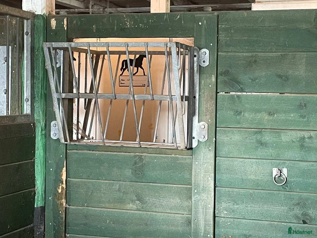 Stallinredning, stängsel & gård övrig utrustning till salu: Höhäckar i Linghem - Annons 2